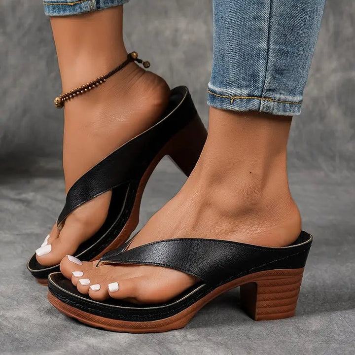 Aeris | Orthopedic Heeled Slippers - Ciara & Fiona