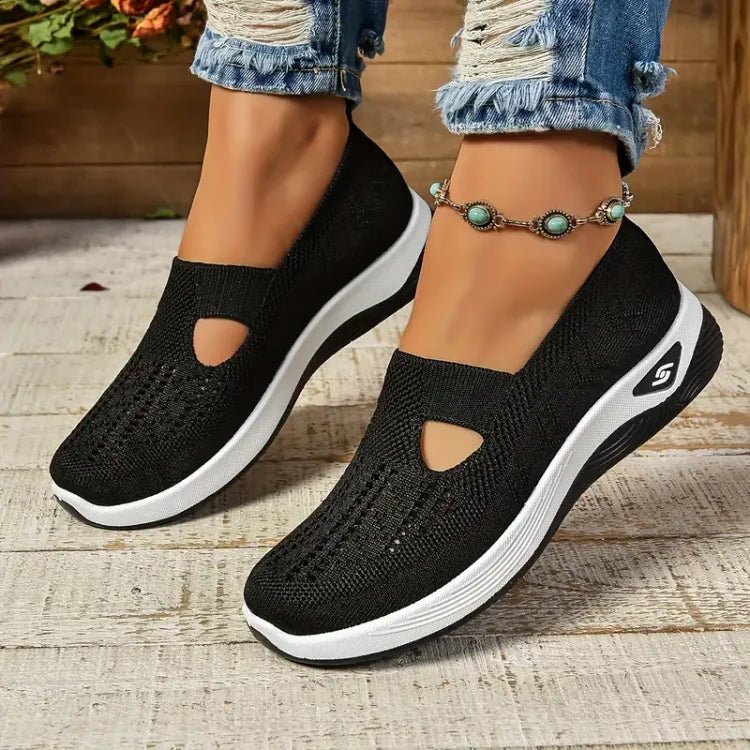 Akira | Orthopedic Comfort Sneakers - Ciara & Fiona