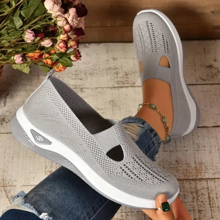 Akira | Orthopedic Comfort Sneakers - Ciara & Fiona