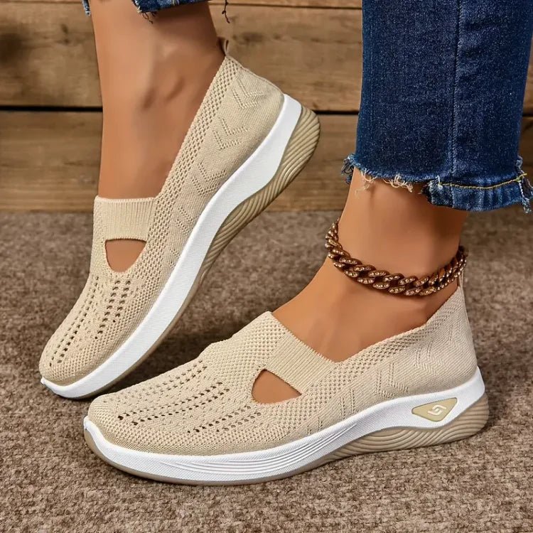 Akira | Orthopedic Comfort Sneakers - Ciara & Fiona