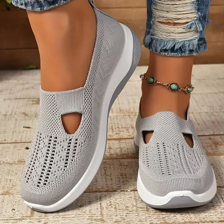 Akira | Orthopedic Comfort Sneakers - Ciara & Fiona