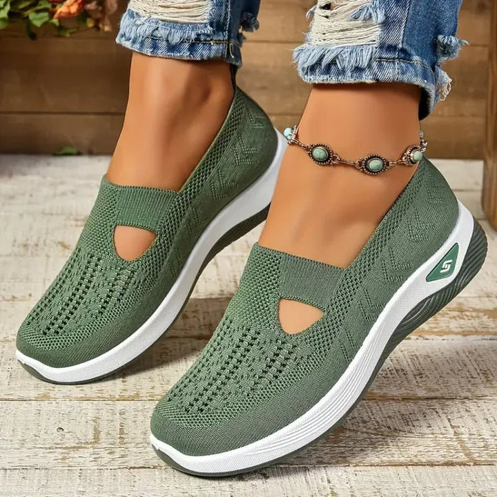 Akira | Orthopedic Comfort Sneakers - Ciara & Fiona