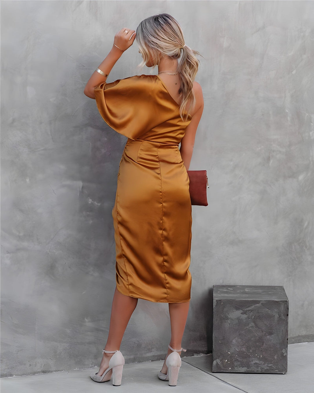 Amanda | Elegant Silk Party Dress - Ciara & Fiona