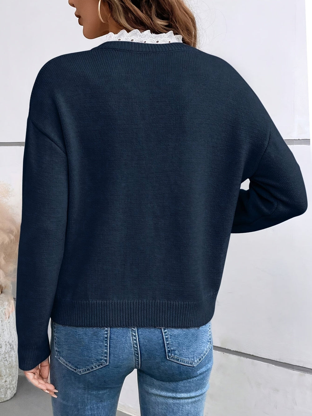Amelia™ | Comfortable blouse with French collar - Ciara & Fiona