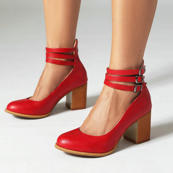 Casilda | Smooth sandals with ankle strap and chunky heel - Ciara & Fiona