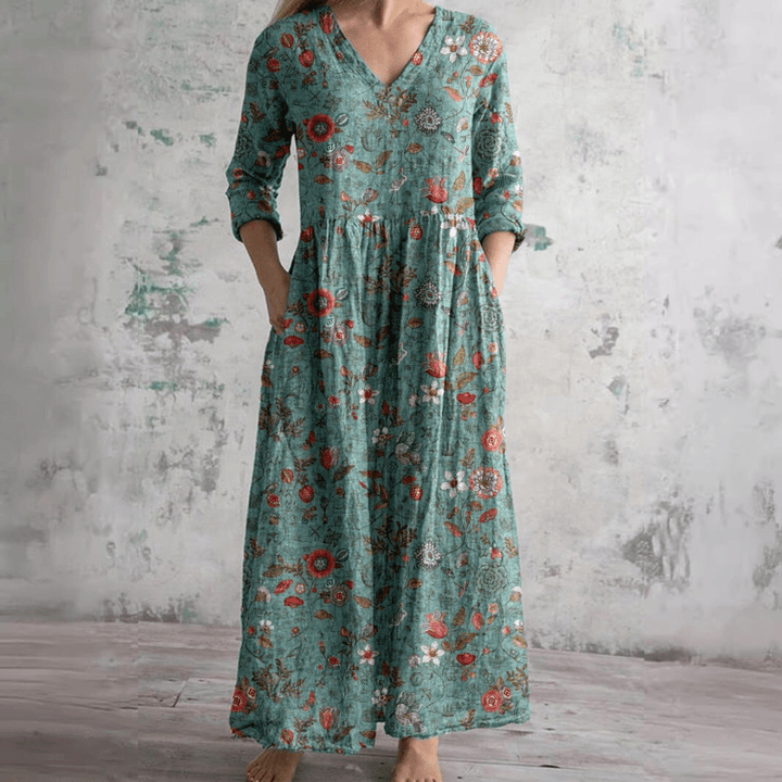 Dearyn | Summer Dress with V - Neck and Floral Pattern - Ciara & Fiona
