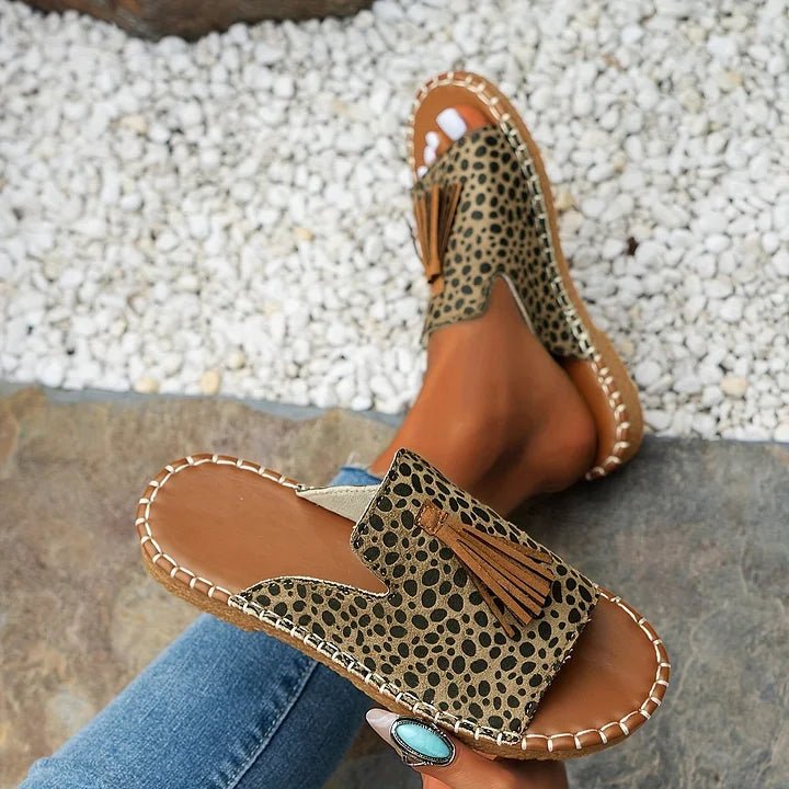 Elianne | Comfortable Flat Sandals - Ciara & Fiona