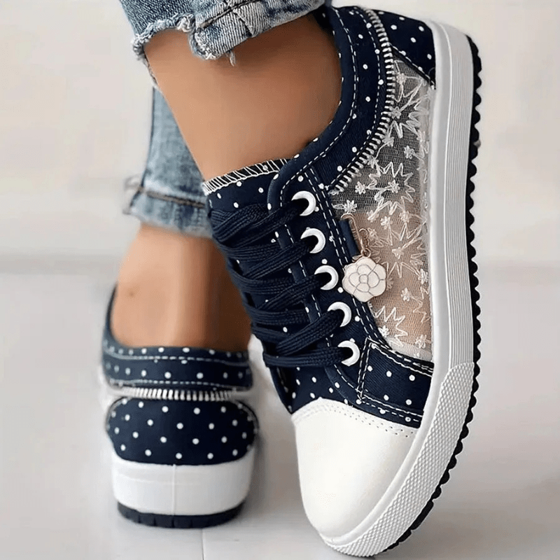 Eve | Comfortable Orthopedic Sneakers - Ciara & Fiona