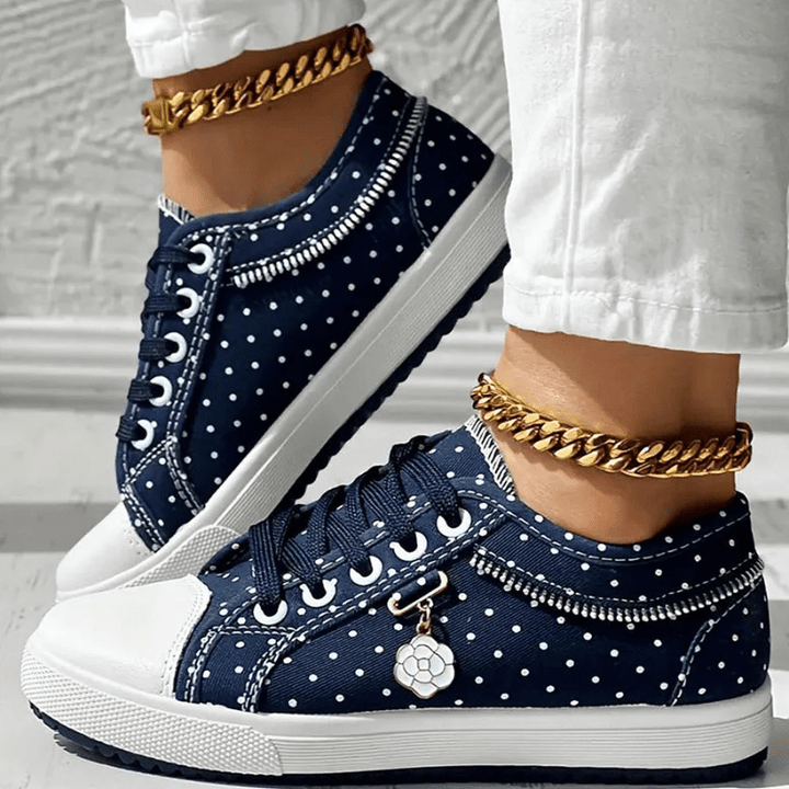 Eve | Comfortable Orthopedic Sneakers - Ciara & Fiona