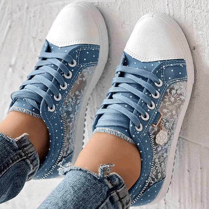 Eve | Comfortable Orthopedic Sneakers - Ciara & Fiona
