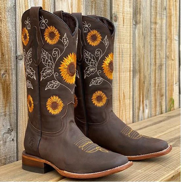 Everly | Bohemian Style Boots - Ciara & Fiona