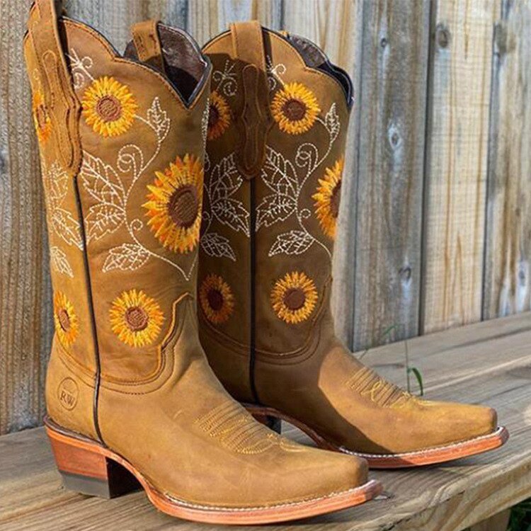 Everly | Bohemian Style Boots - Ciara & Fiona