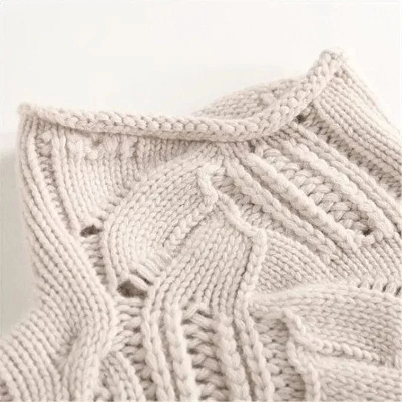 Jennan | Comfortable Turtleneck Sweater - Ciara & Fiona