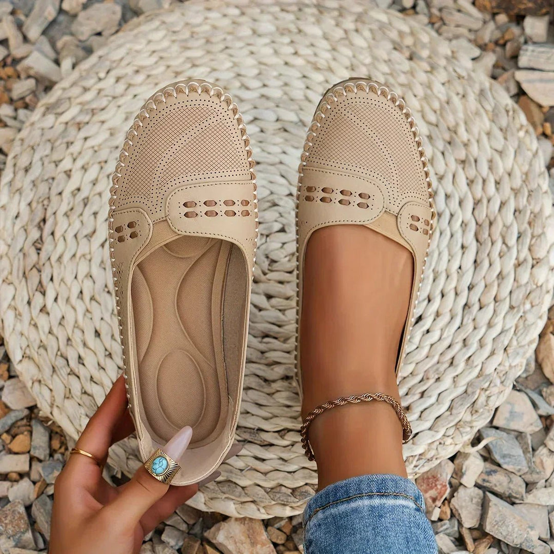 Klyah | Orthopedic Shoes - Ciara & Fiona