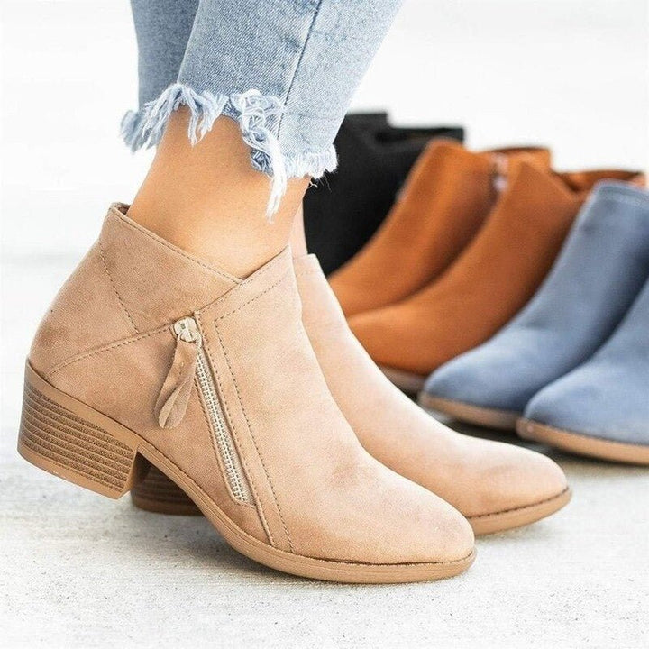 LENNY | Orthopaedic Boots for Everyday Comfort - Ciara & Fiona
