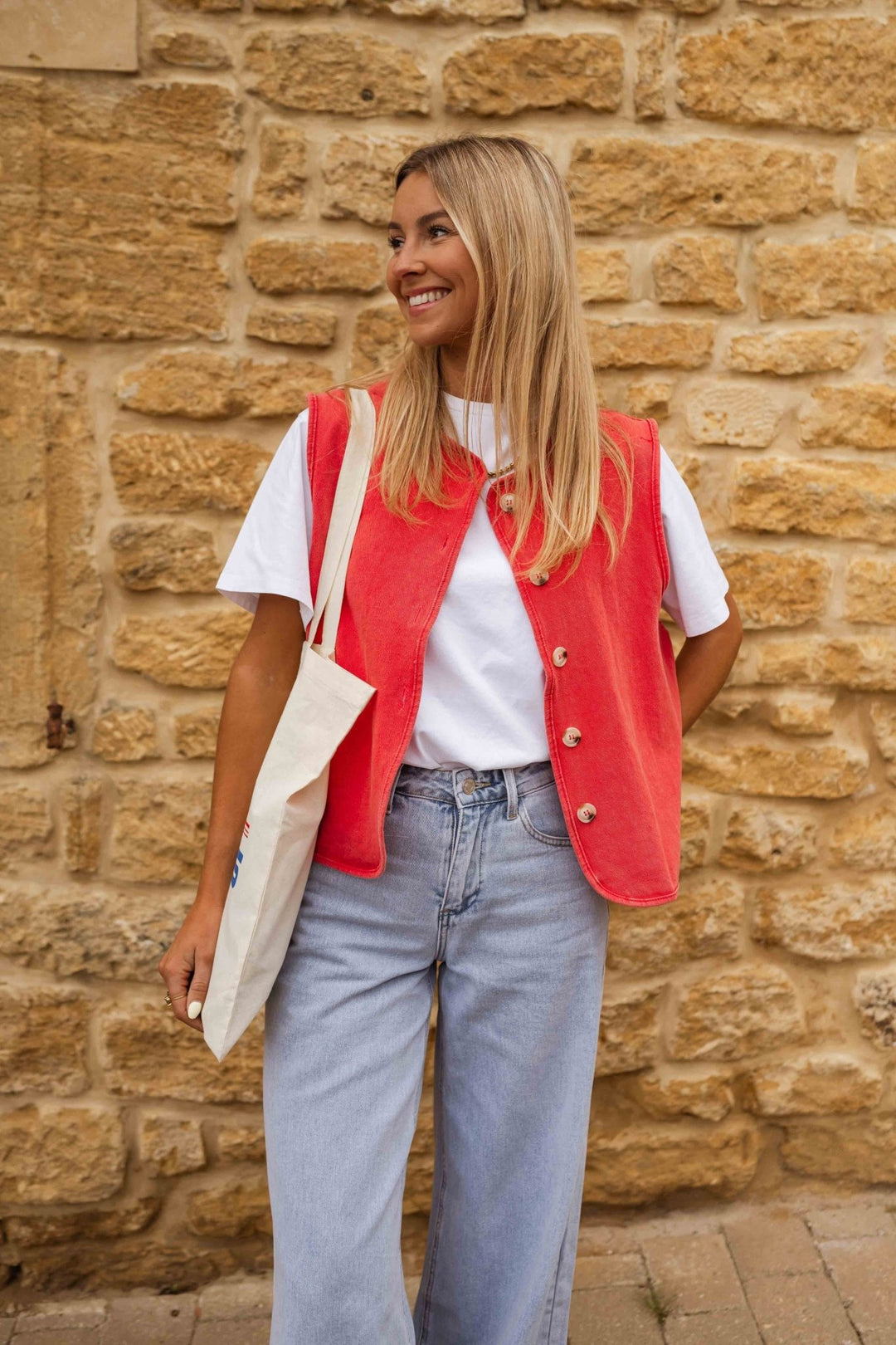 Leonide | The Summer Vest - Ciara & Fiona