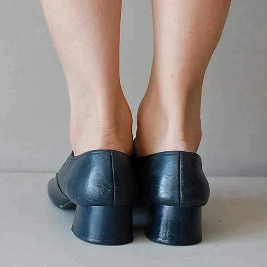 Lori | Classic leather sandals with heel - Ciara & Fiona