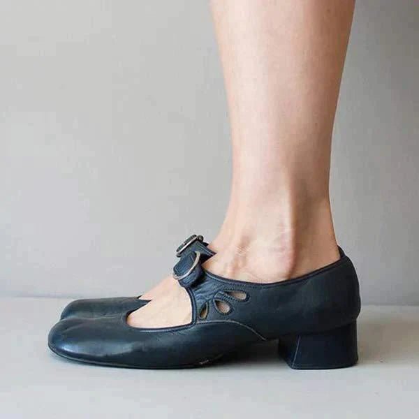 Lori | Classic leather sandals with heel - Ciara & Fiona