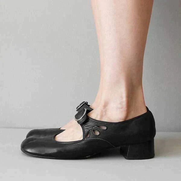 Lori | Classic leather sandals with heel - Ciara & Fiona