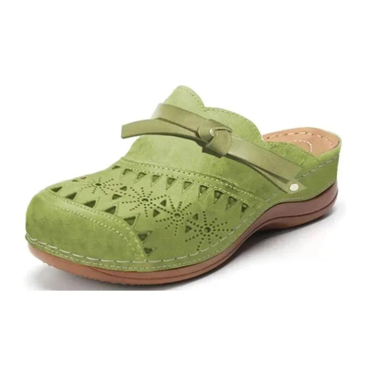 Lya | Comfortable Everyday Clogs - Ciara & Fiona