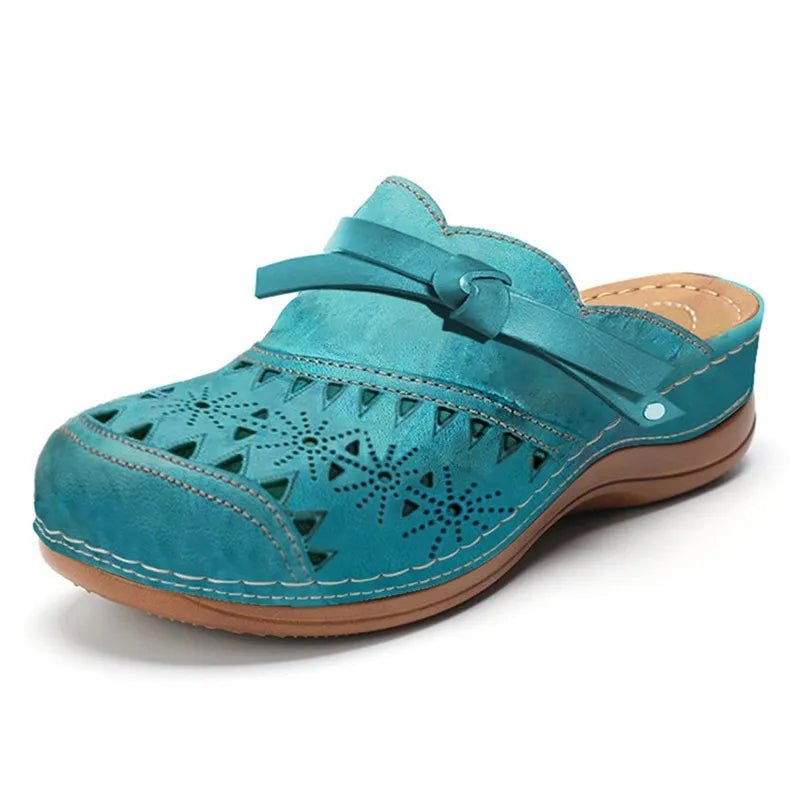 Lya | Comfortable Everyday Clogs - Ciara & Fiona