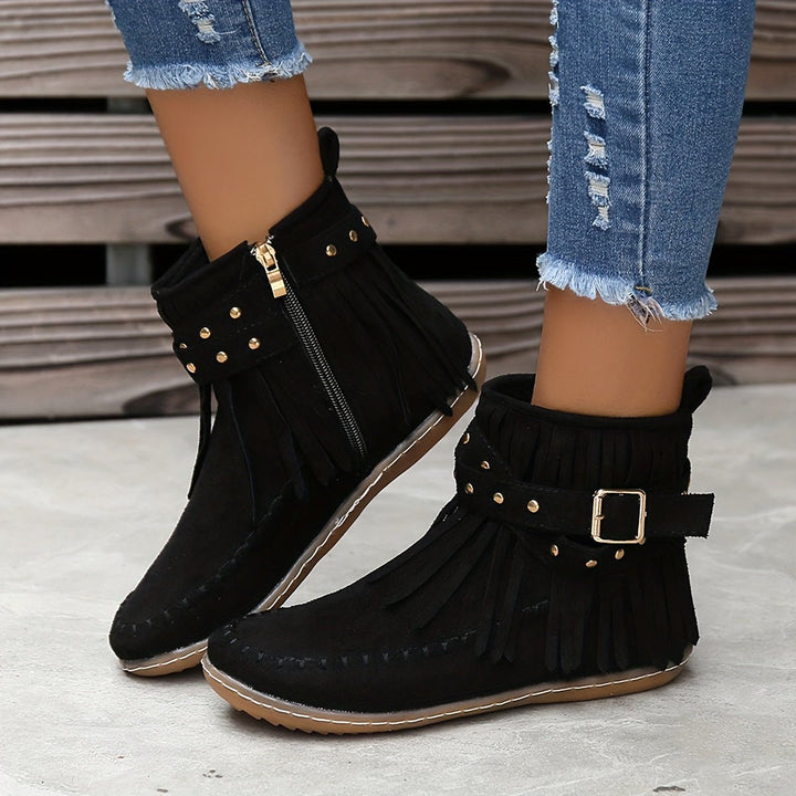 Meline | Stylish Boots - Ciara & Fiona