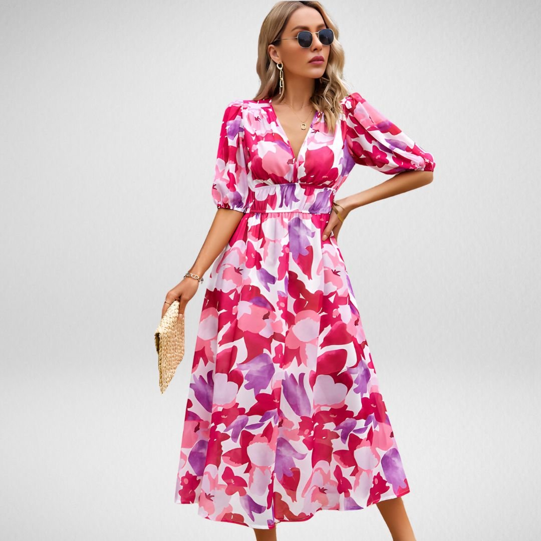 Meredith | Charming V - neck dress - Ciara & Fiona