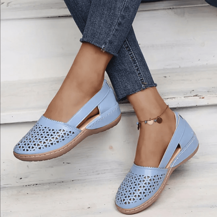 Pearl | Orthopedic Shoes - Ciara & Fiona