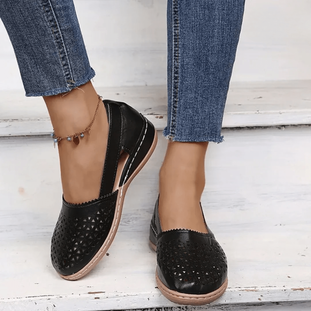 Pearl | Orthopedic Shoes - Ciara & Fiona
