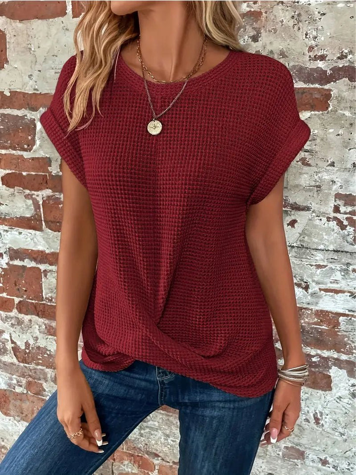 Vandelia | Casual T-Shirt - Ciara & Fiona