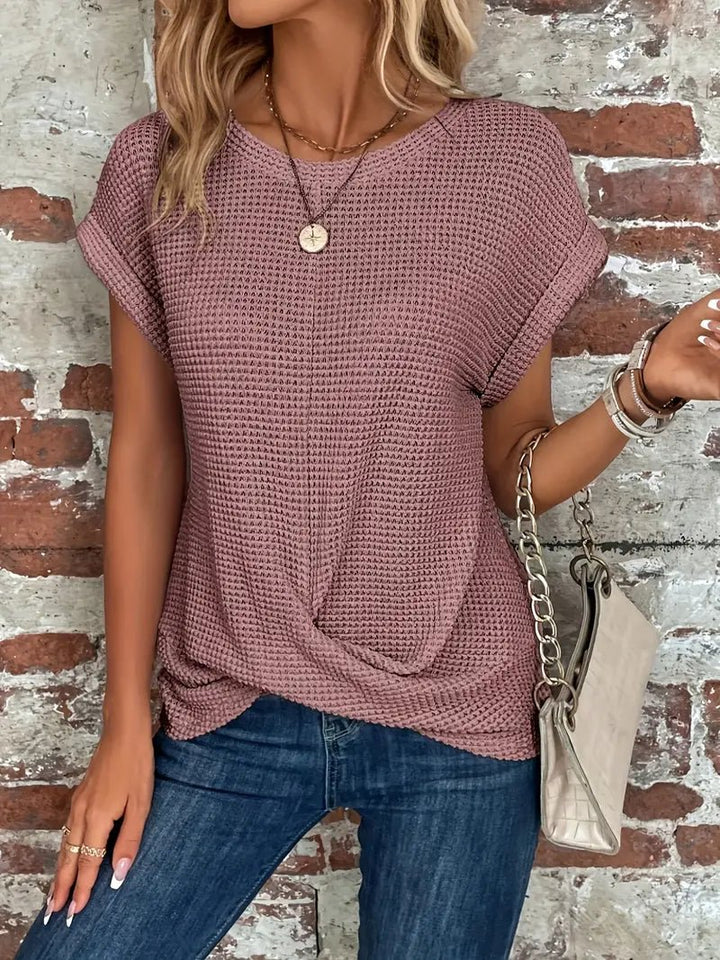 Vandelia | Casual T-Shirt - Ciara & Fiona