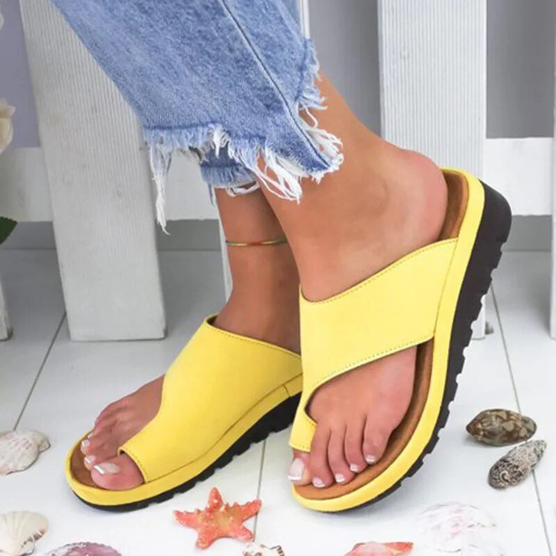 Vona | Comfortable Slippers - Ciara & Fiona