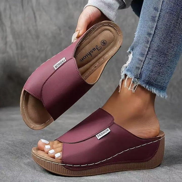 Yassira | Orthopedic Pain Relief Sandals - Ciara & Fiona