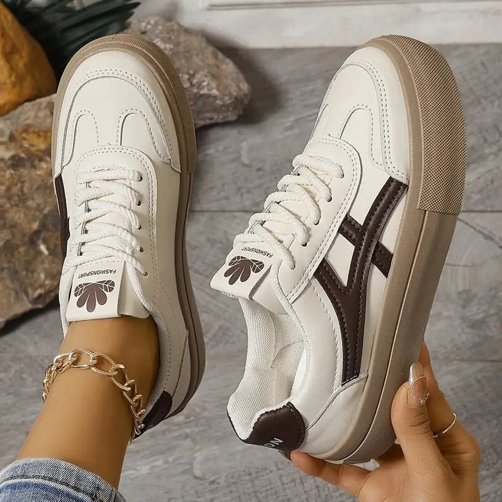 Zaneta | Comfort Shoes - Ciara & Fiona
